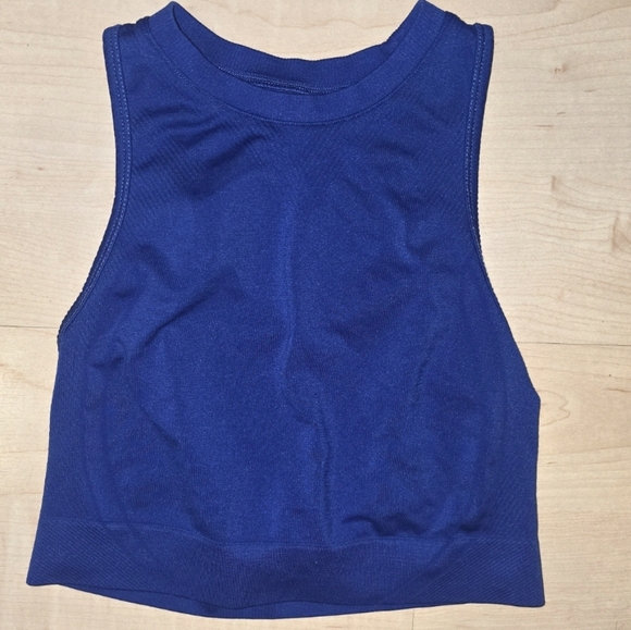 Alphalete Vibrant Sapphire Seamless Crop Tank Top Size: XS - Picture 3 of 6